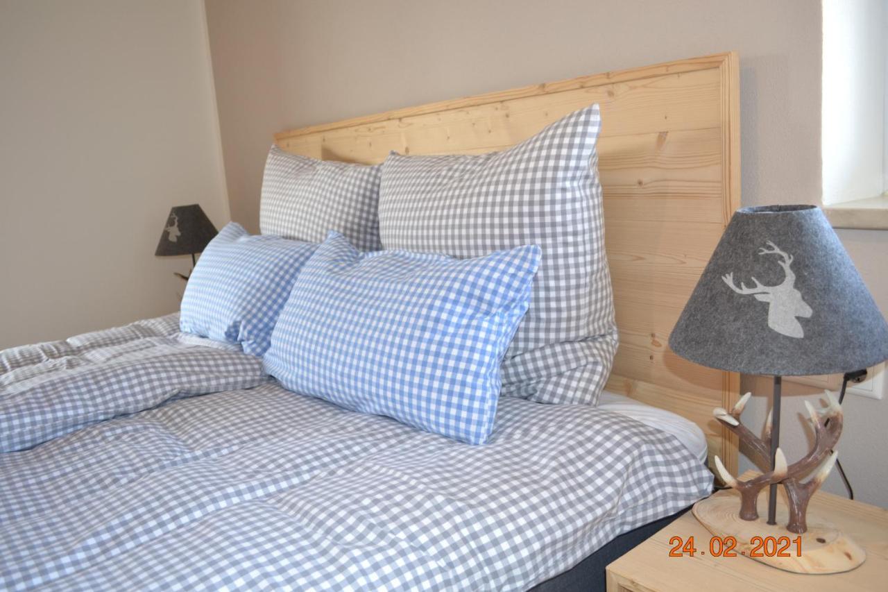 Ferienwohnung Eckenhuette Гармиш-Партенкирхен Екстериор снимка