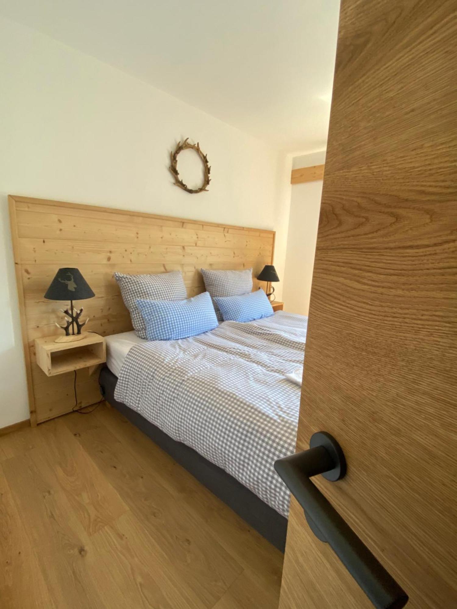 Ferienwohnung Eckenhuette Гармиш-Партенкирхен Екстериор снимка